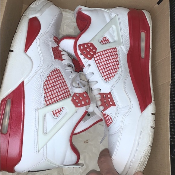 Jordan retro alternate 4s